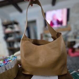 Chic Tan Leather Hobo Bag